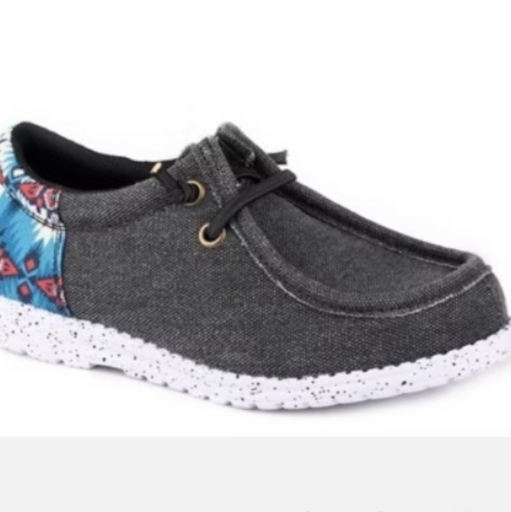 LAST PAIR Roper Casual Black Aztec Kid Shoe